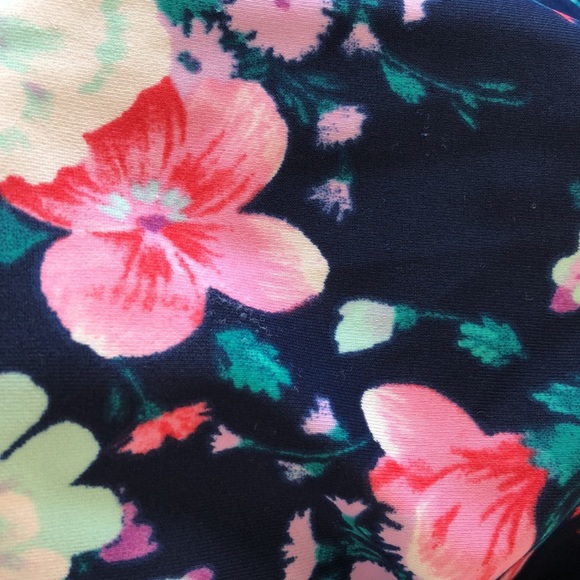 Circo ruffle baby bathing suit sz 9 months - Picture 5 of 6